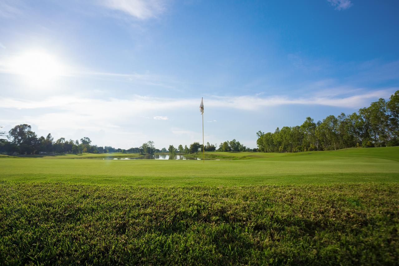 Отель Gassan Legacy Golf Club Лампхун Экстерьер фото